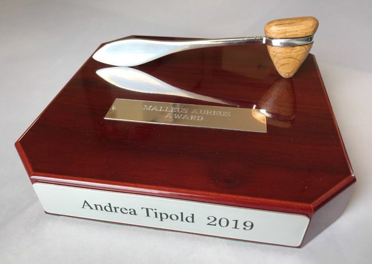 Goldener Hammer für Andrea Tipold