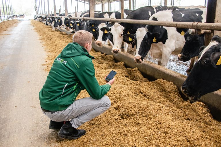 Tierwohl als ökonomisches Frühwarnsystem: smaXtec setzt neue Maßstäbe im Milchkuh-Gesundheitsmanagement
